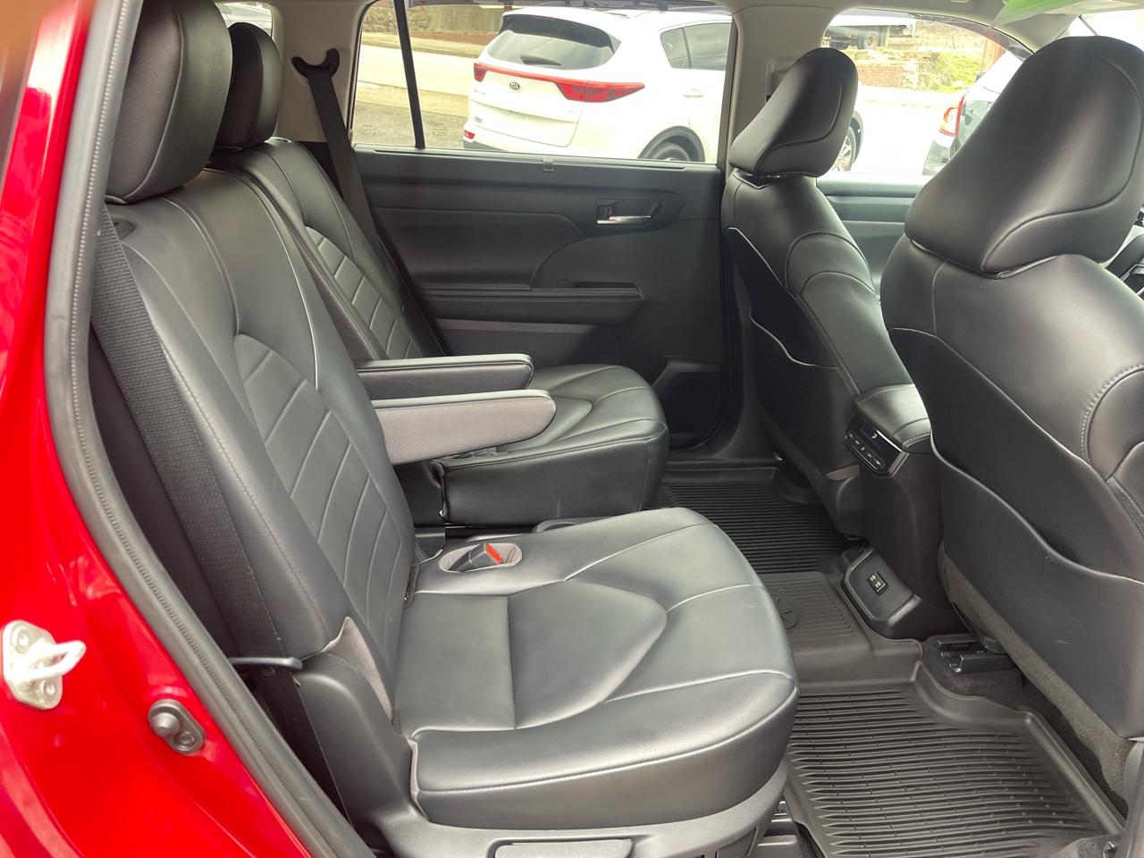 Toyota Highlander XLE AWD (Natl) 2020