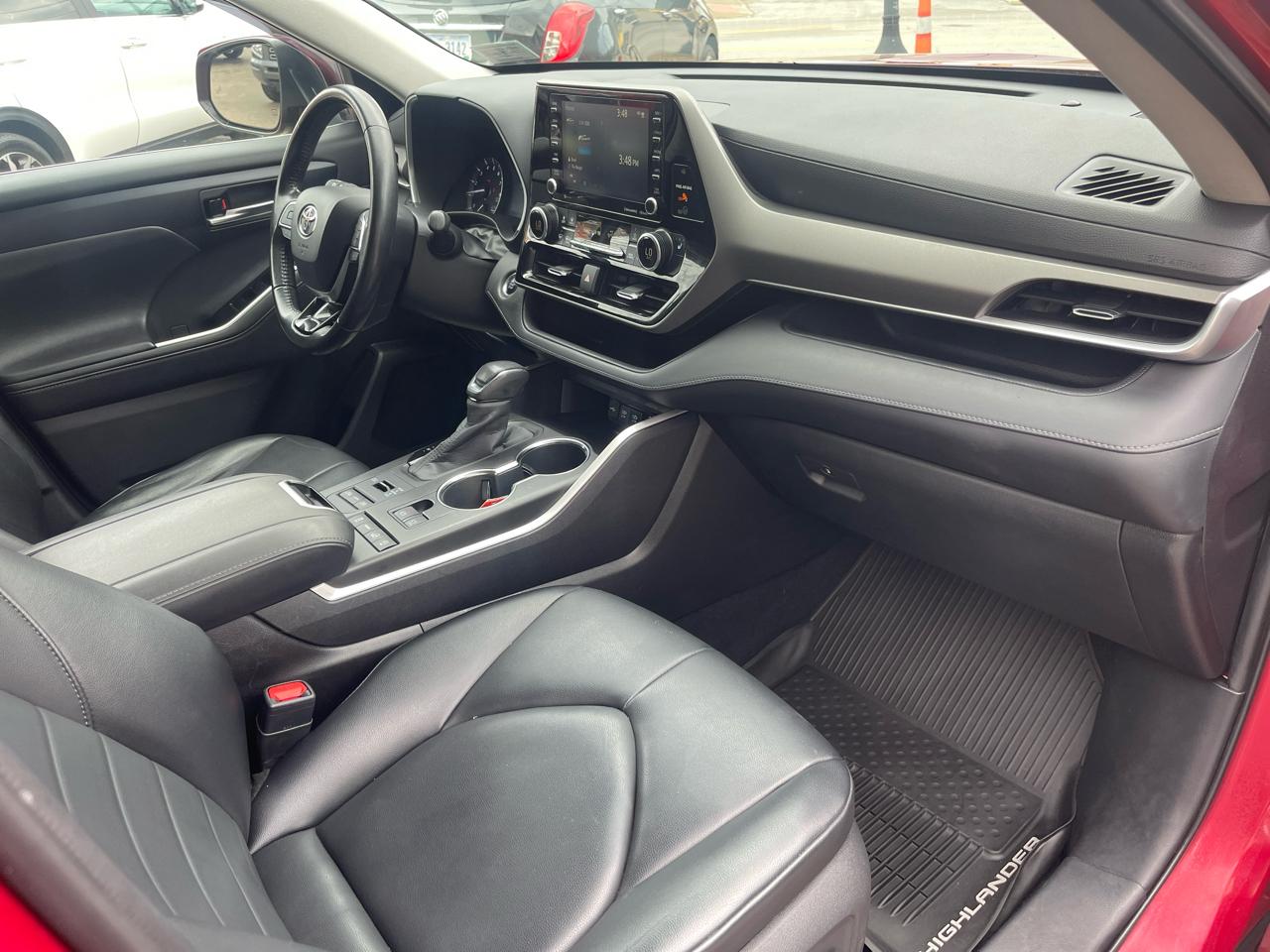 Toyota Highlander XLE AWD (Natl) 2020