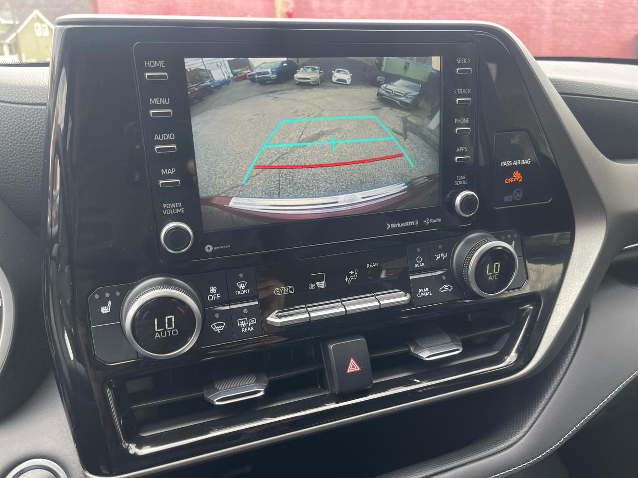 Toyota Highlander XLE AWD (Natl) 2020