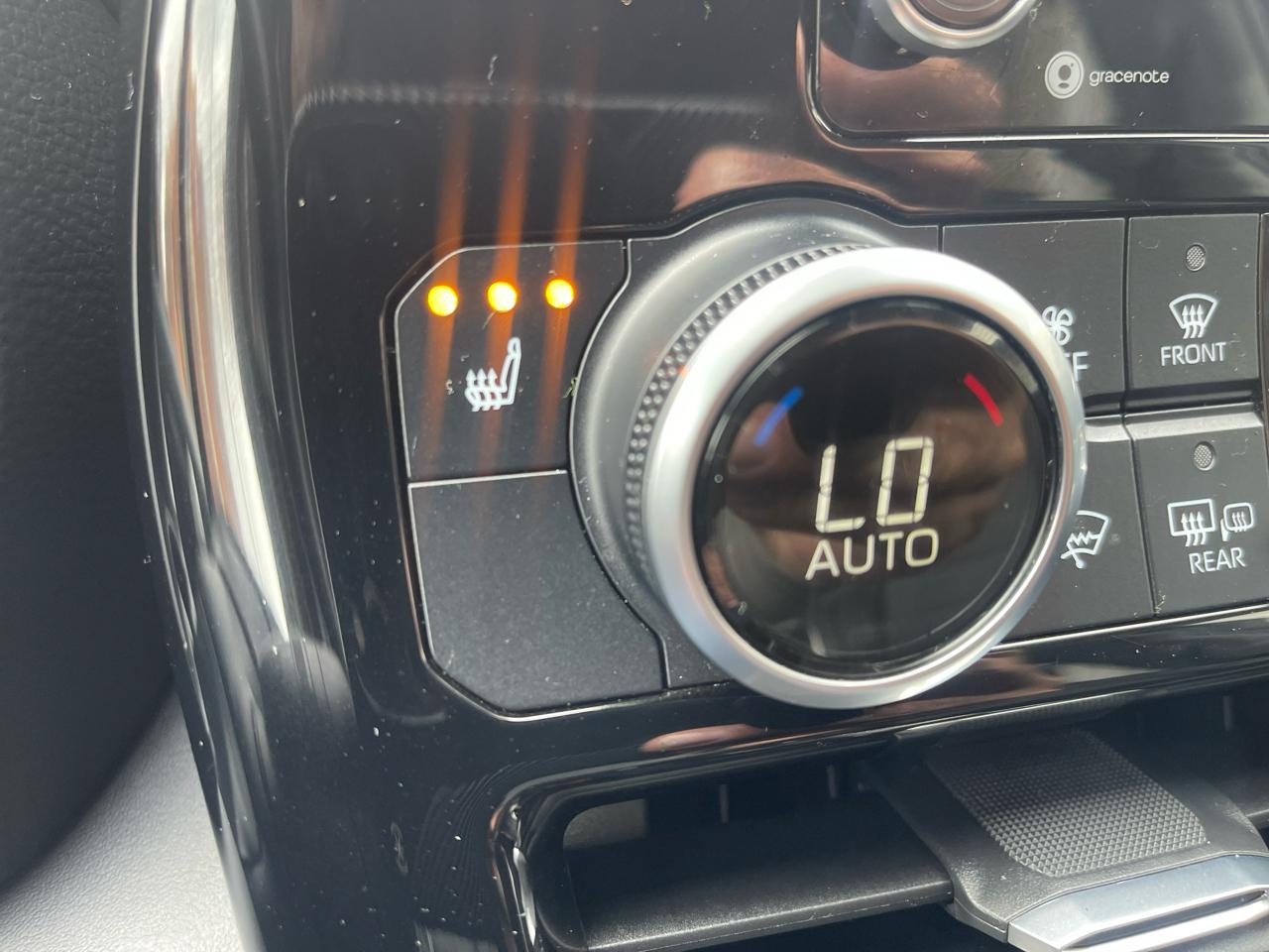 Toyota Highlander XLE AWD (Natl) 2020