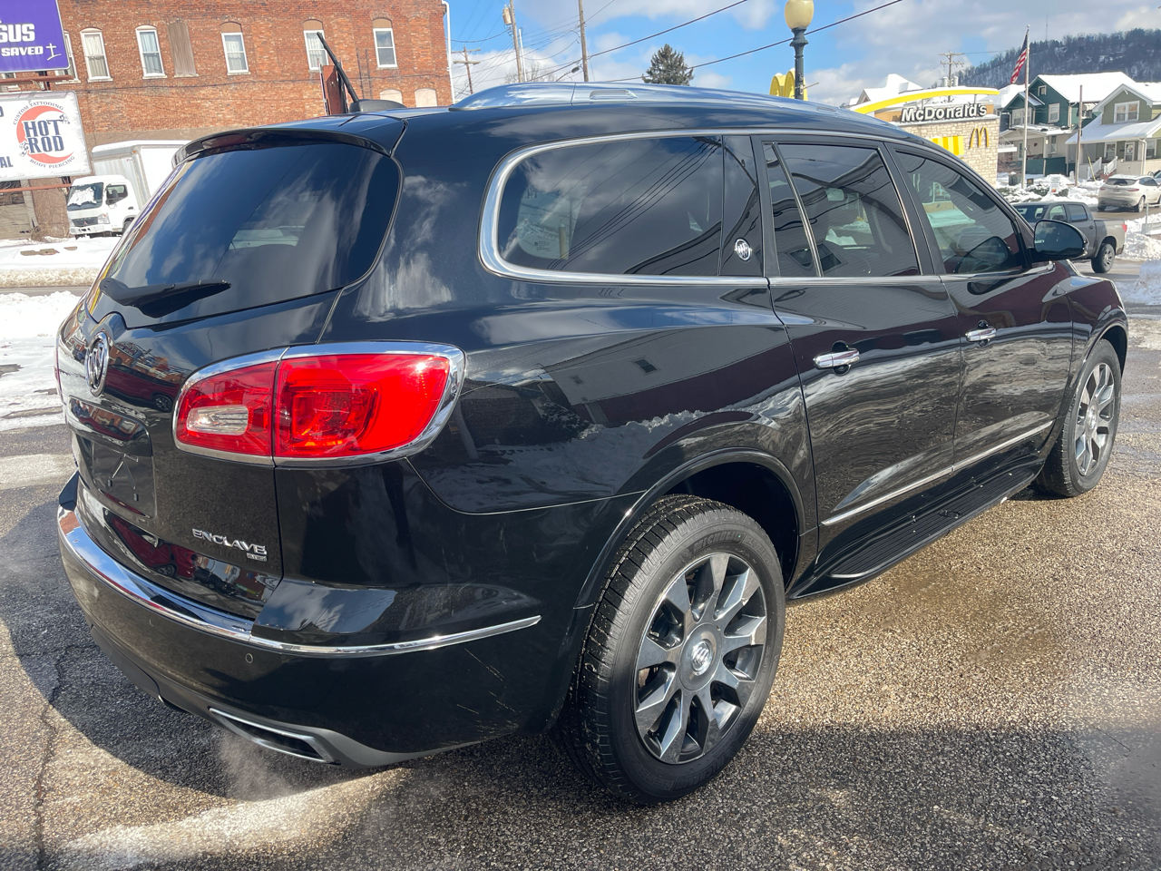 Buick Enclave AWD 4dr Premium 2017
