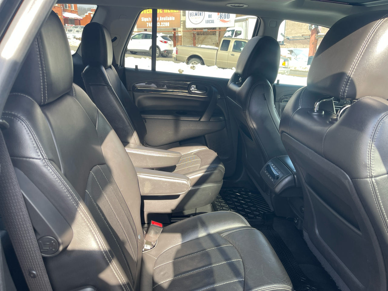 Buick Enclave AWD 4dr Premium 2017