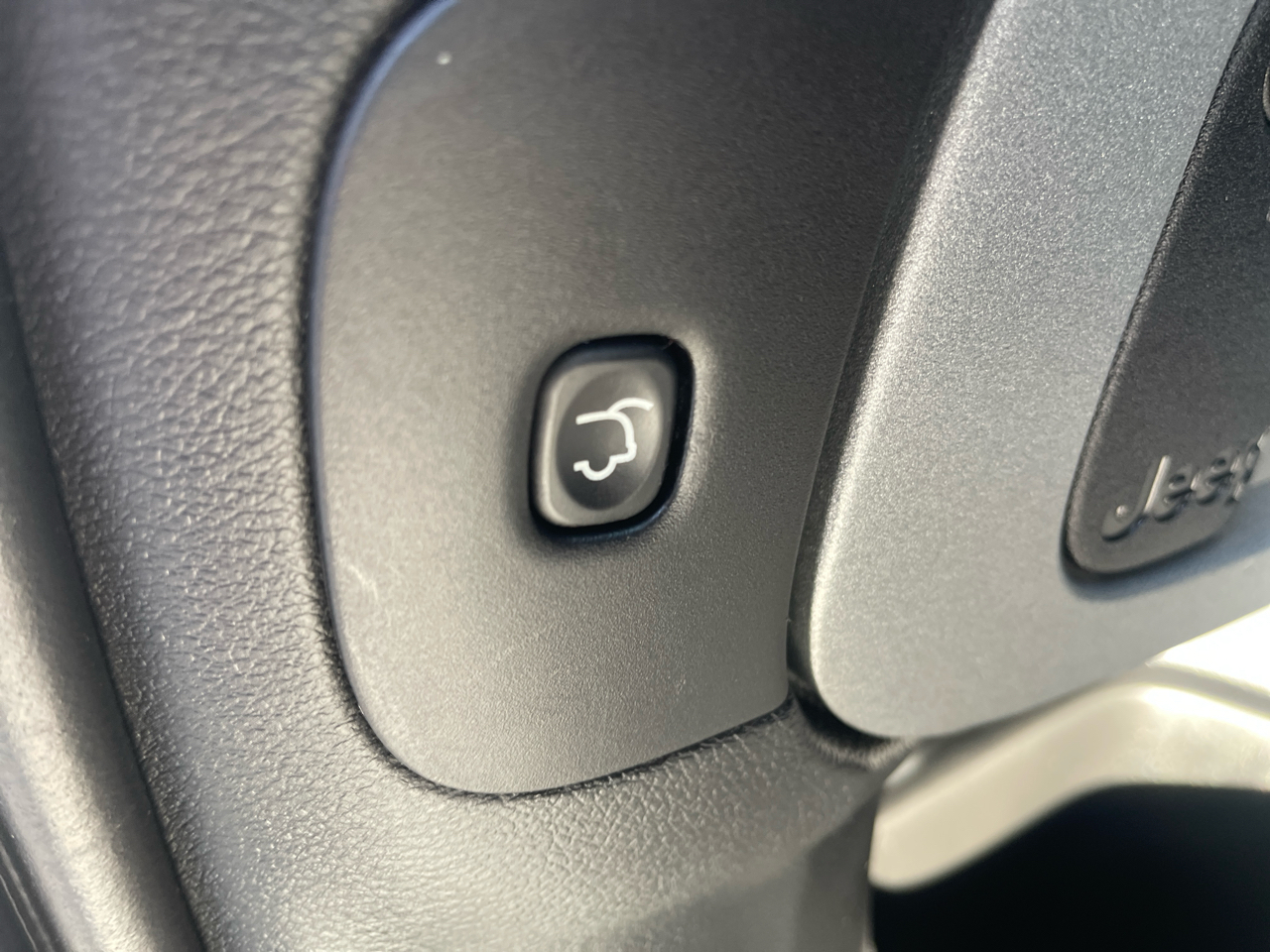 Jeep Cherokee 4WD 4dr Limited 2015