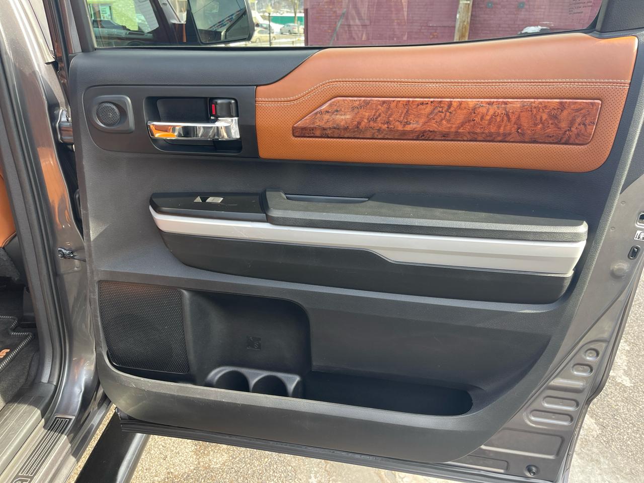 Toyota Tundra 4WD 1794 Edition CrewMax 5.5' Bed 5.7L (Natl) 2019