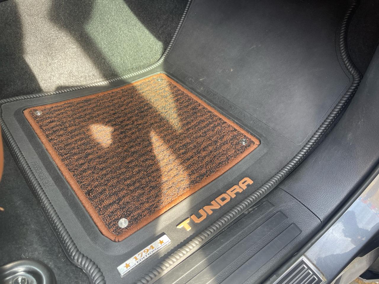 Toyota Tundra 4WD 1794 Edition CrewMax 5.5' Bed 5.7L (Natl) 2019