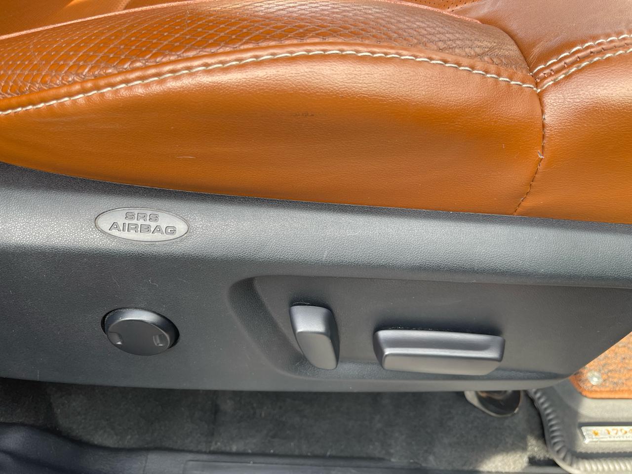 Toyota Tundra 4WD 1794 Edition CrewMax 5.5' Bed 5.7L (Natl) 2019