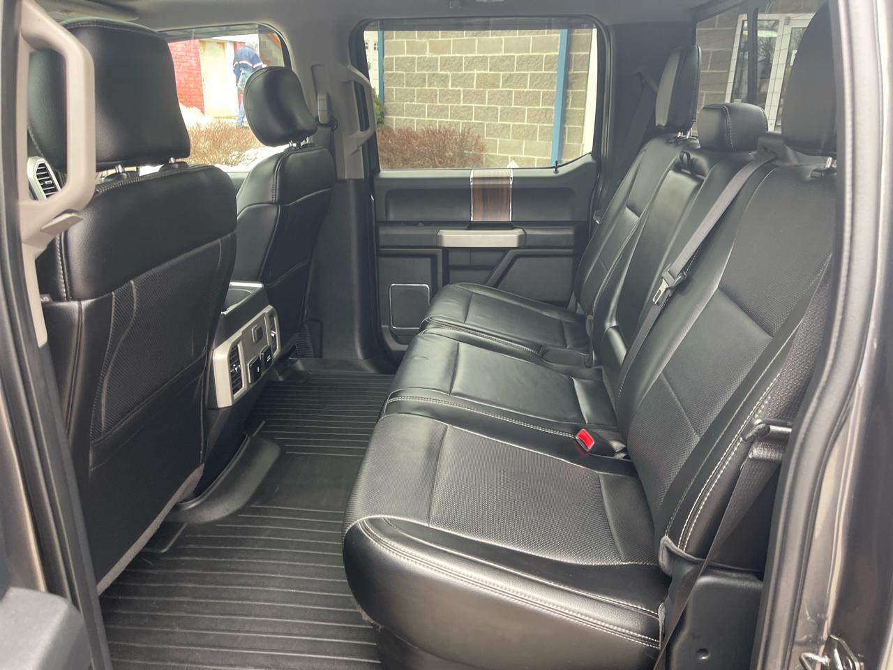 Ford F-150 2WD SuperCrew 157" Lariat 2017