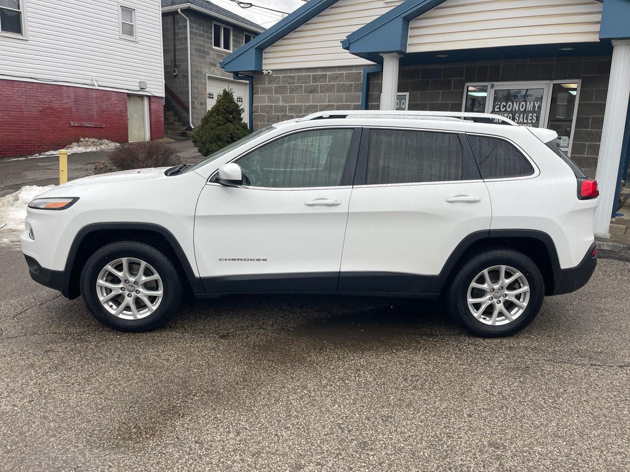 Jeep Cherokee 4WD 4dr Latitude 2015