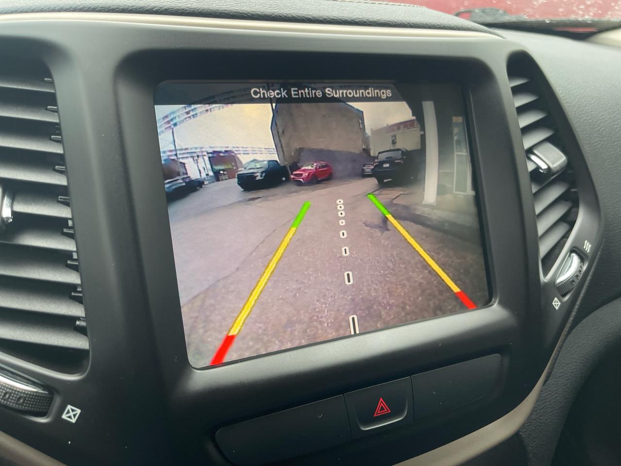 Jeep Cherokee 4WD 4dr Latitude 2015