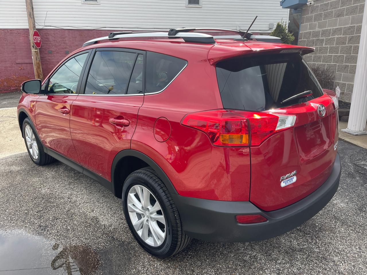 Toyota RAV4 AWD 4dr Limited (Natl) 2015