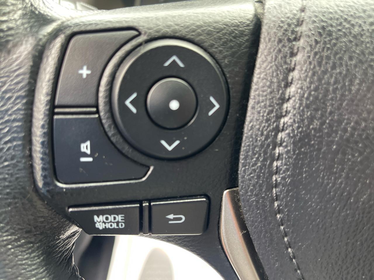 Toyota RAV4 AWD 4dr Limited (Natl) 2015