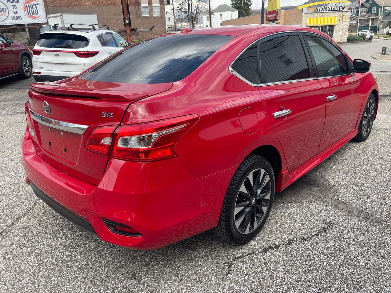 Nissan Sentra SR CVT 2019