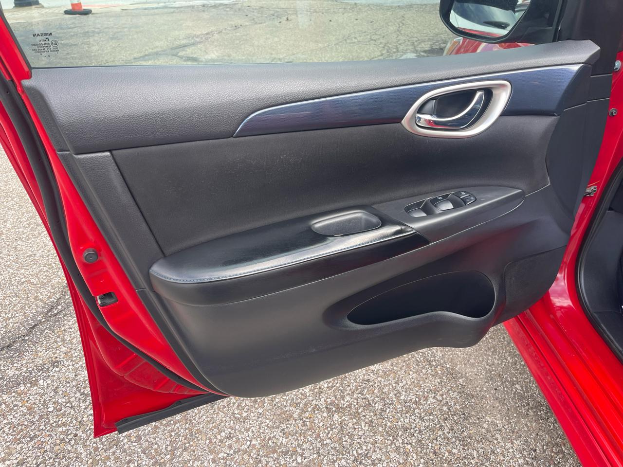 Nissan Sentra SR CVT 2019