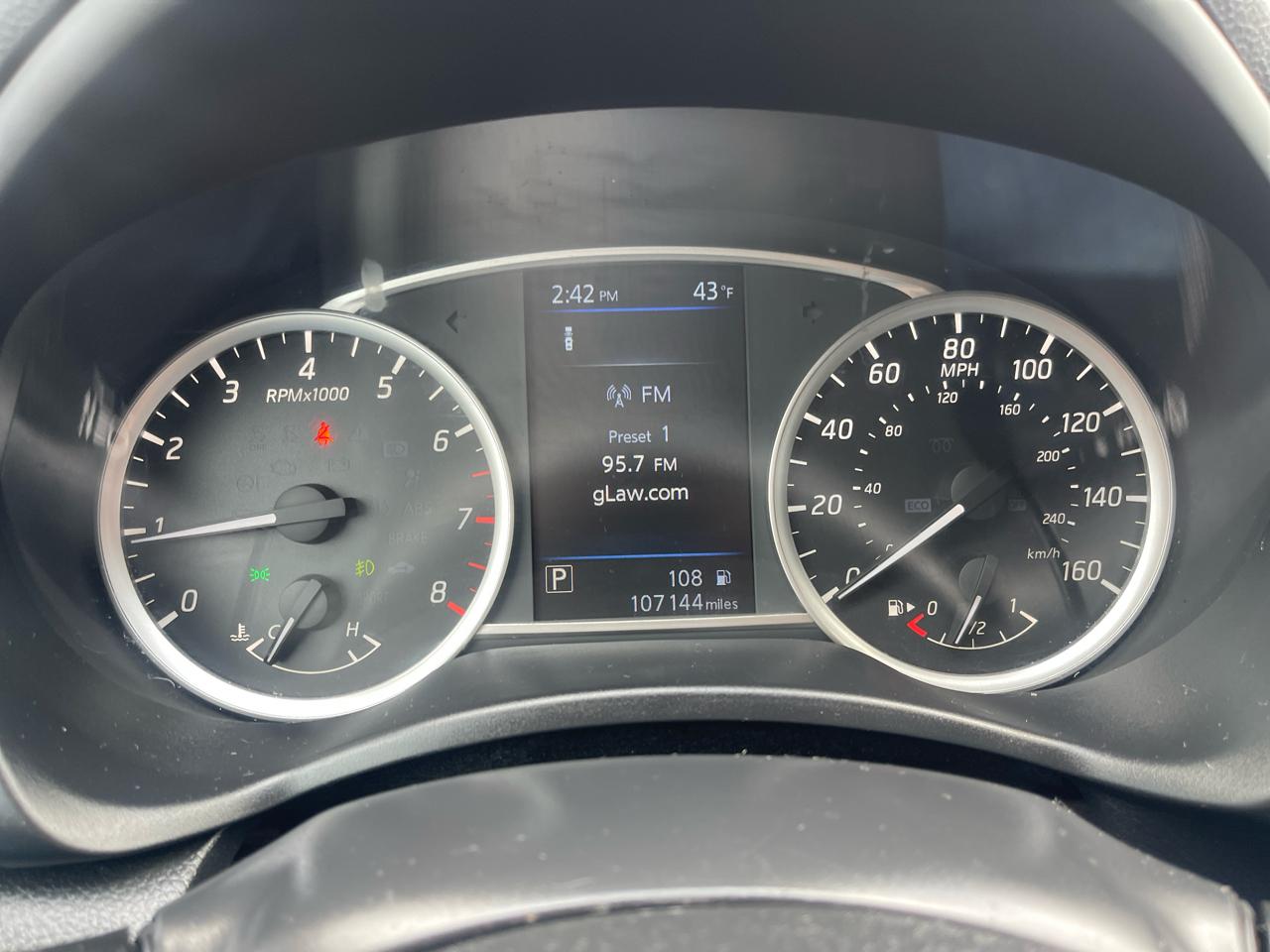 Nissan Sentra SR CVT 2019