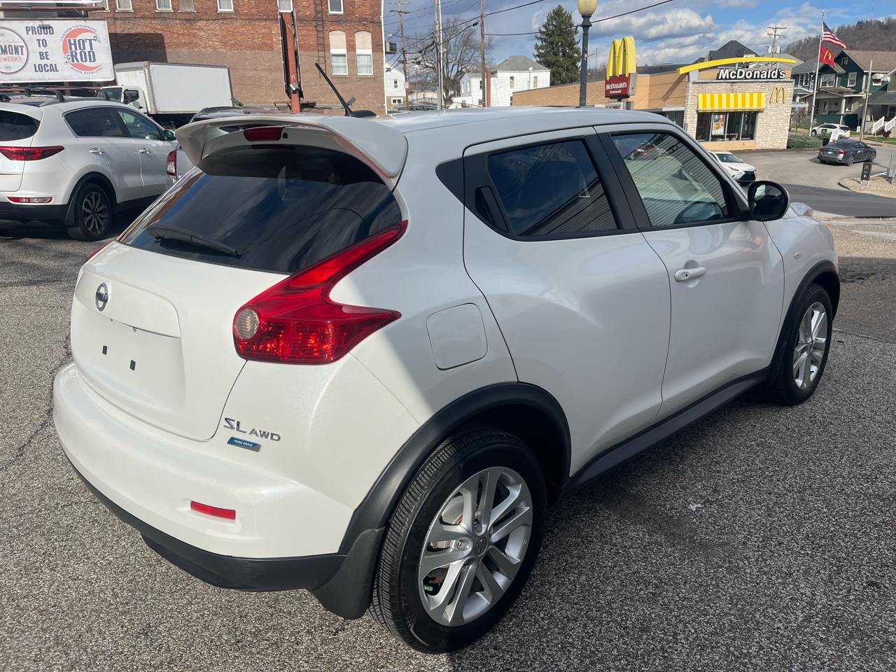 Nissan Juke 5dr Wgn CVT SL AWD 2013