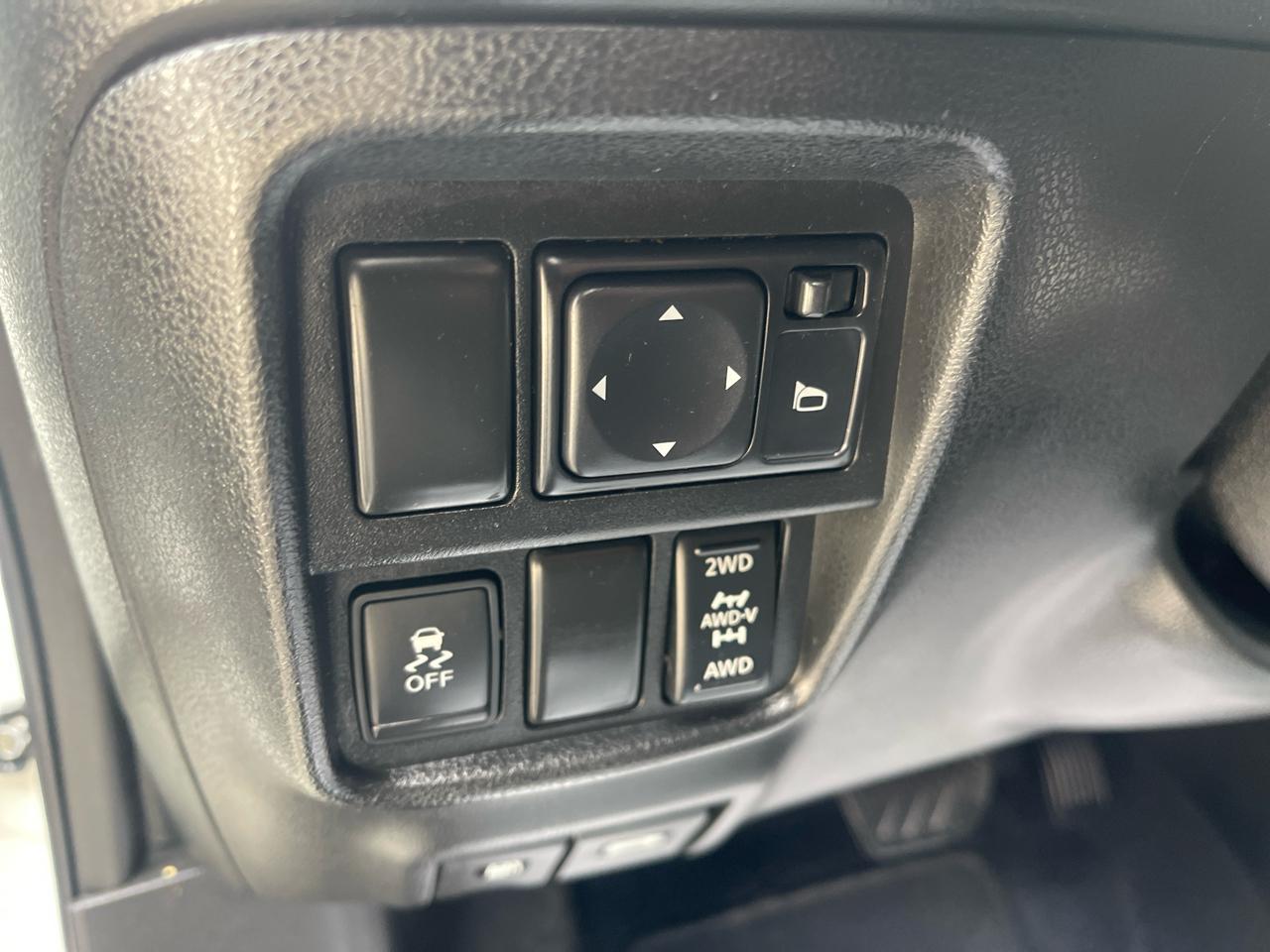 Nissan Juke 5dr Wgn CVT SL AWD 2013