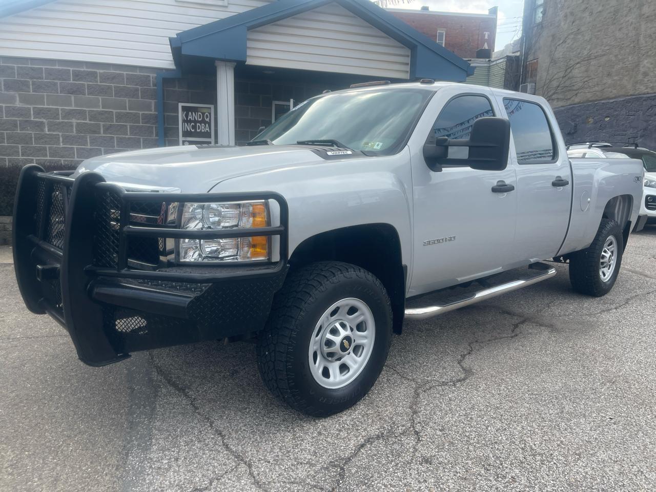 2013 Chevrolet Silverado 3500HD 4WD Crew Cab 153.7" SRW Work Truck