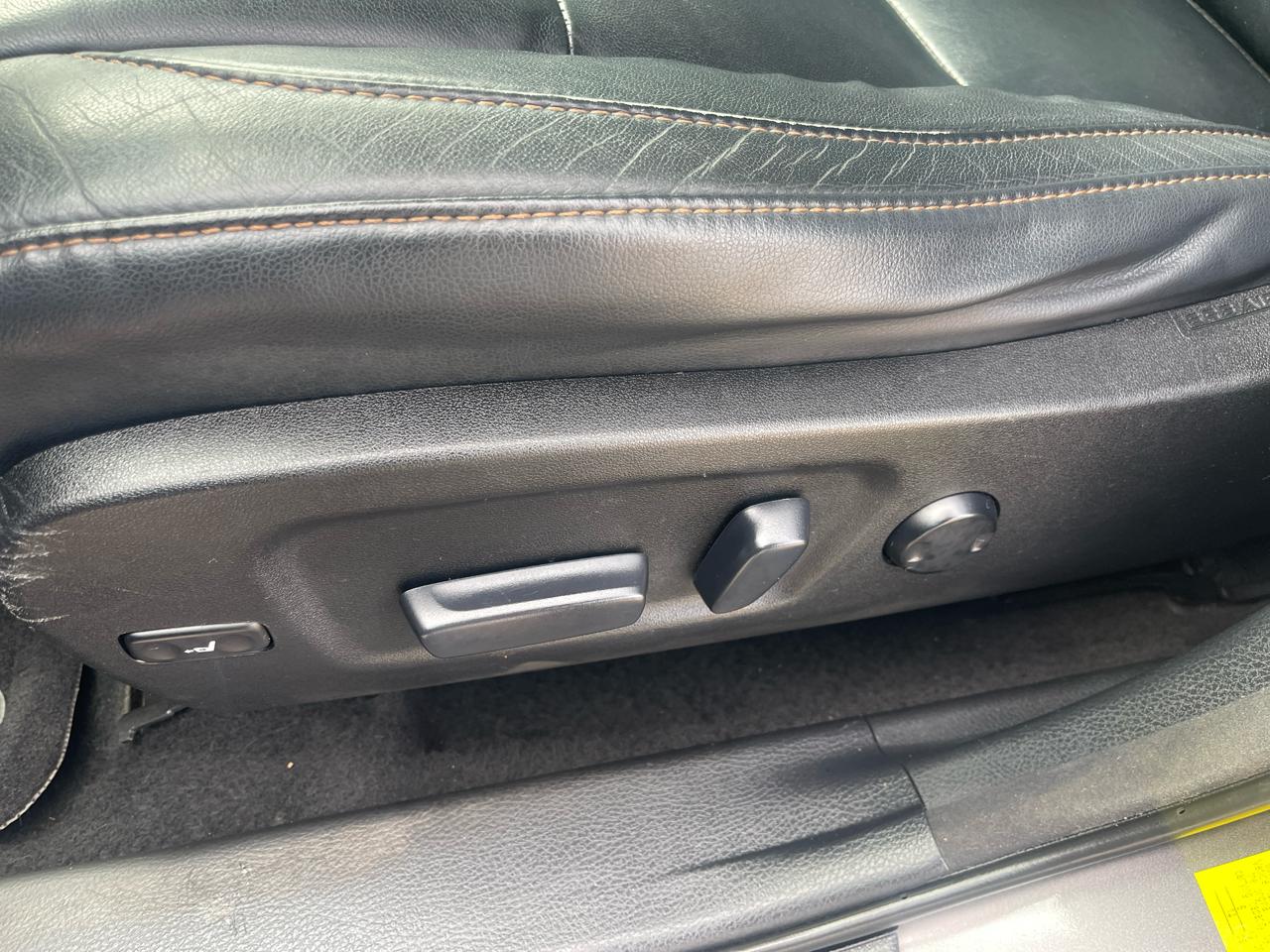 Toyota Highlander AWD 4dr V6 XLE (Natl) 2016