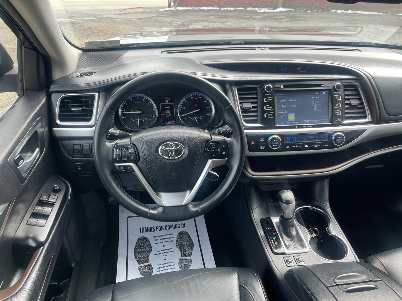 Toyota Highlander AWD 4dr V6 XLE (Natl) 2016