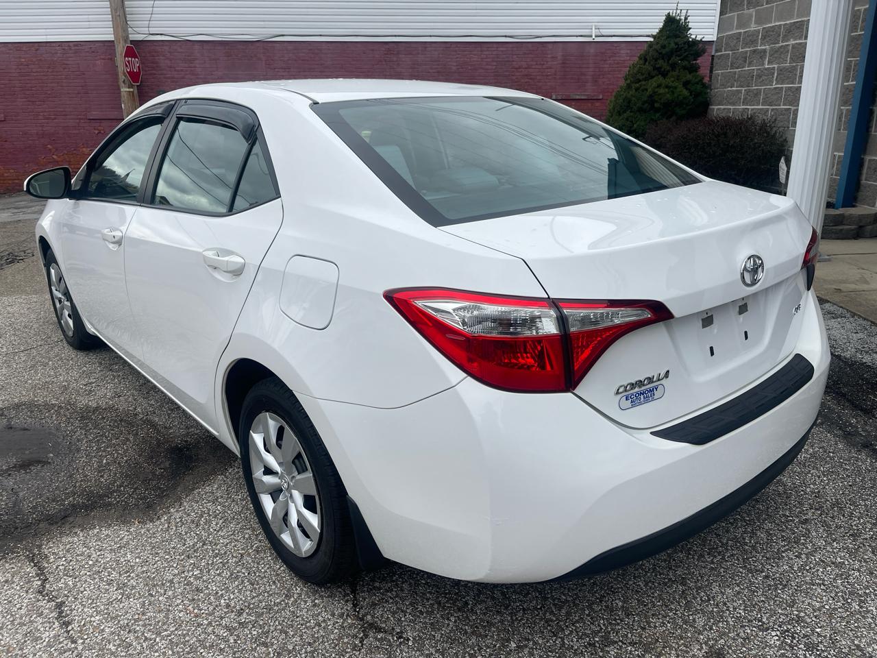 Toyota Corolla 4dr Sdn CVT S w/Special Edition Pkg (Natl) 2016