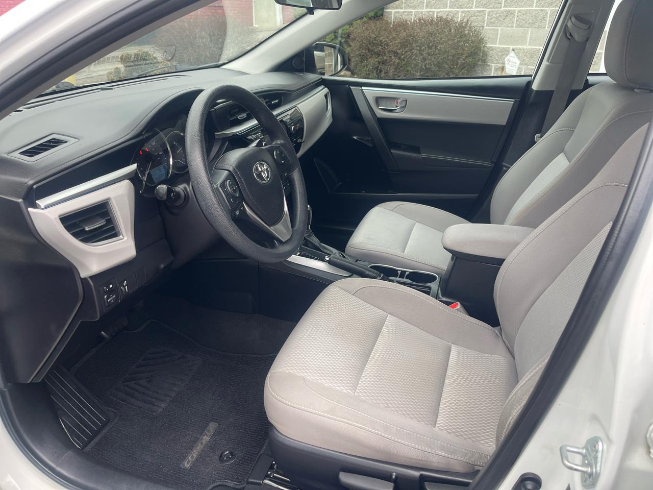 Toyota Corolla 4dr Sdn CVT S w/Special Edition Pkg (Natl) 2016