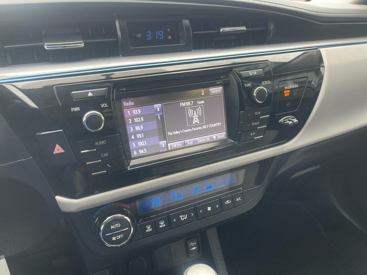 Toyota Corolla 4dr Sdn CVT S w/Special Edition Pkg (Natl) 2016