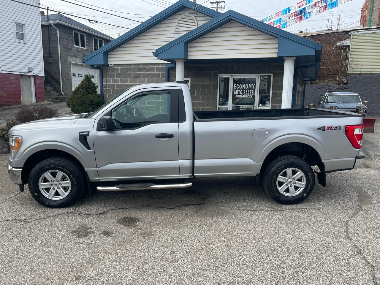 Ford F-150 XL 4WD Reg Cab 8' Box 2021