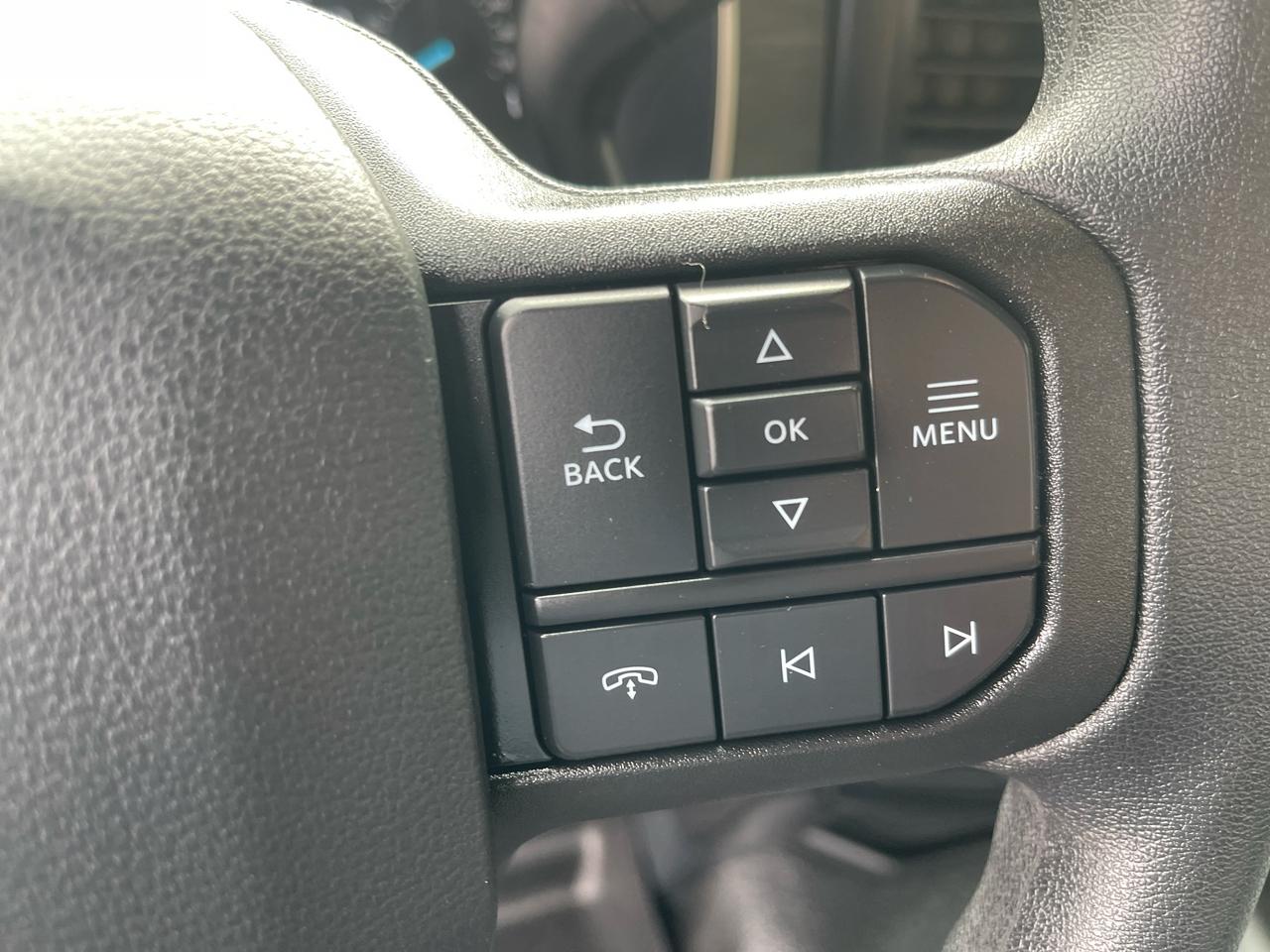 Ford F-150 XL 4WD Reg Cab 8' Box 2021