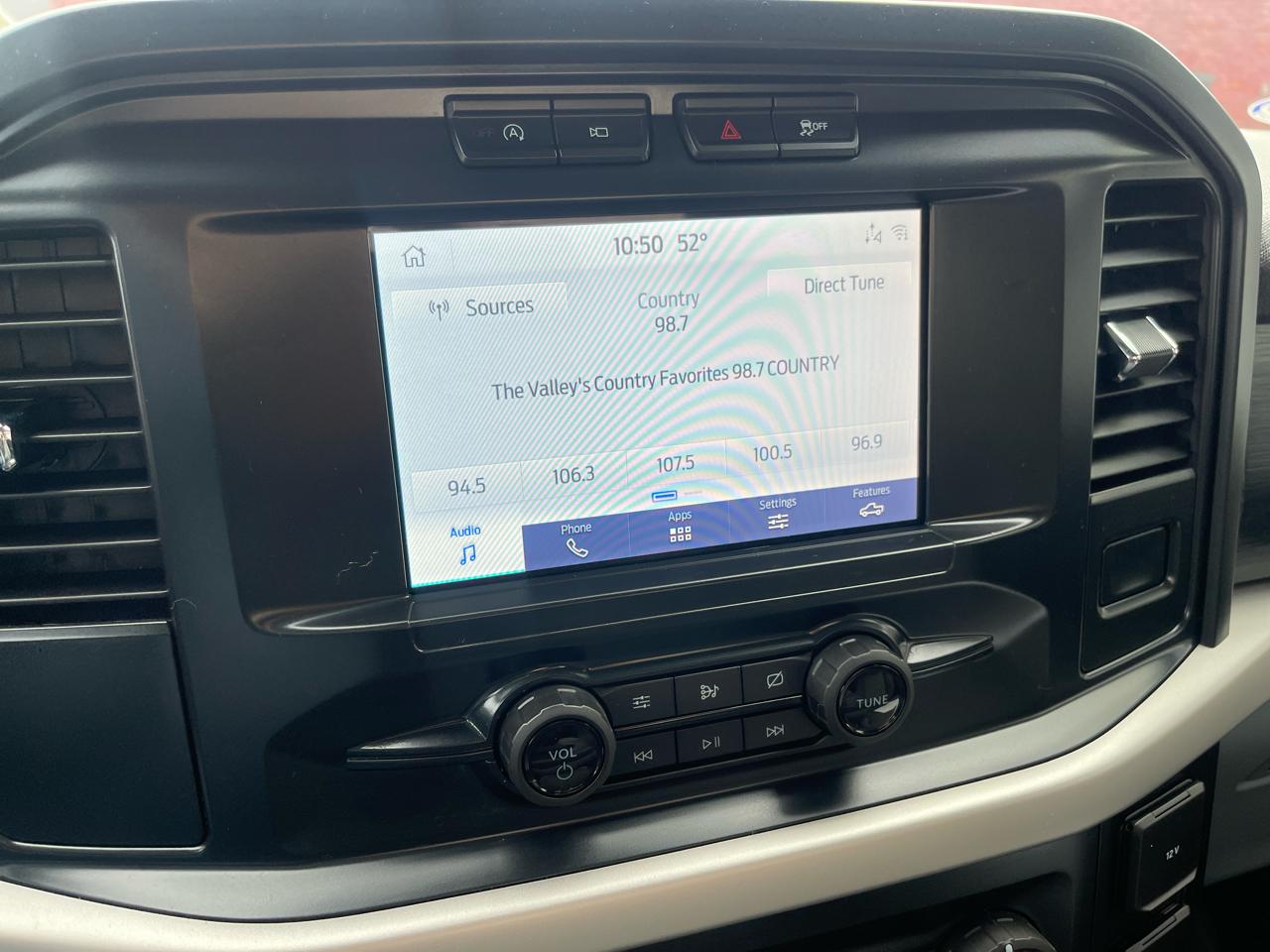 Ford F-150 XL 4WD Reg Cab 8' Box 2021