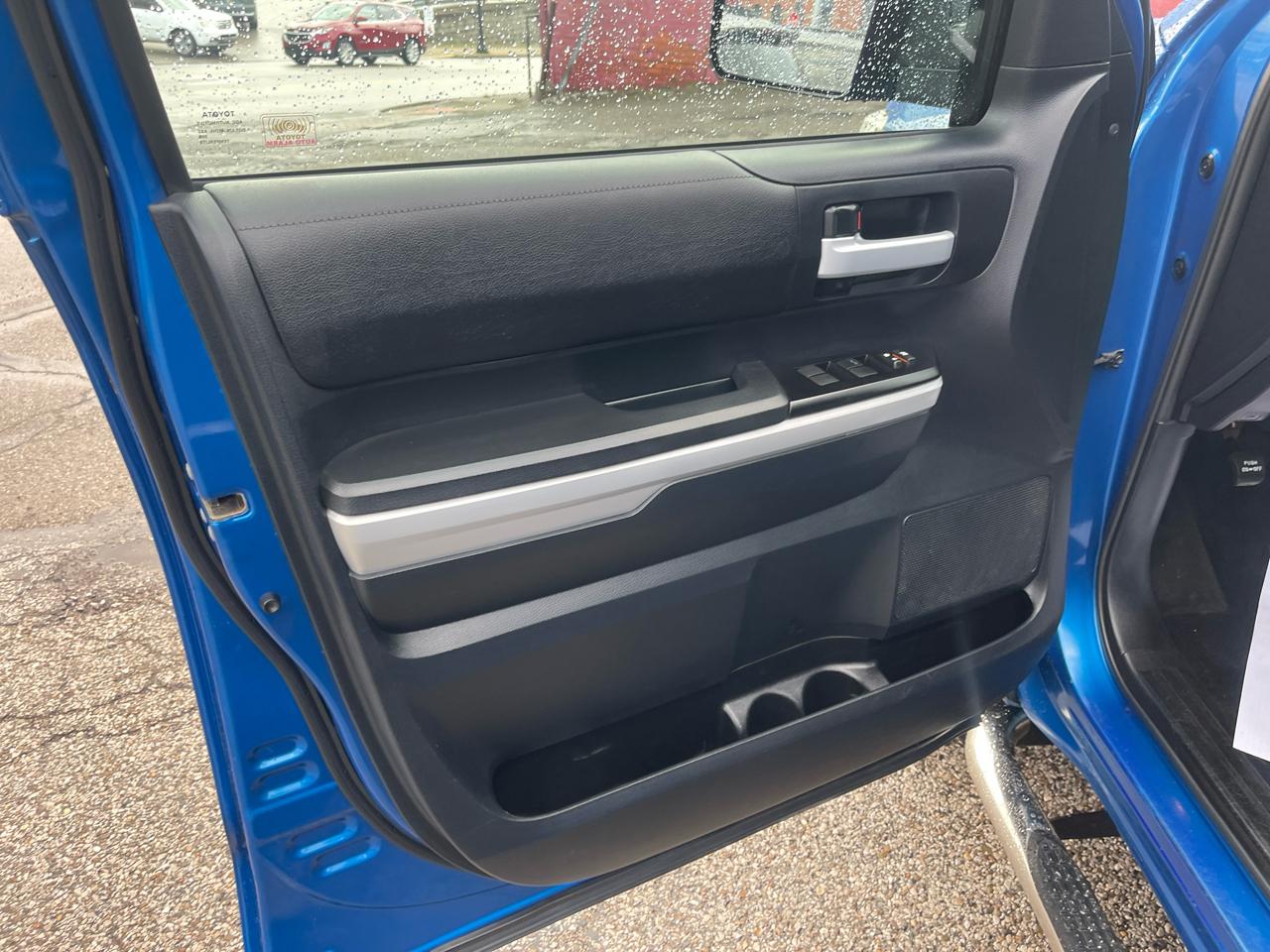 Toyota Tundra 4WD 1794 Edition CrewMax 5.5' Bed 5.7L (Natl) 2018