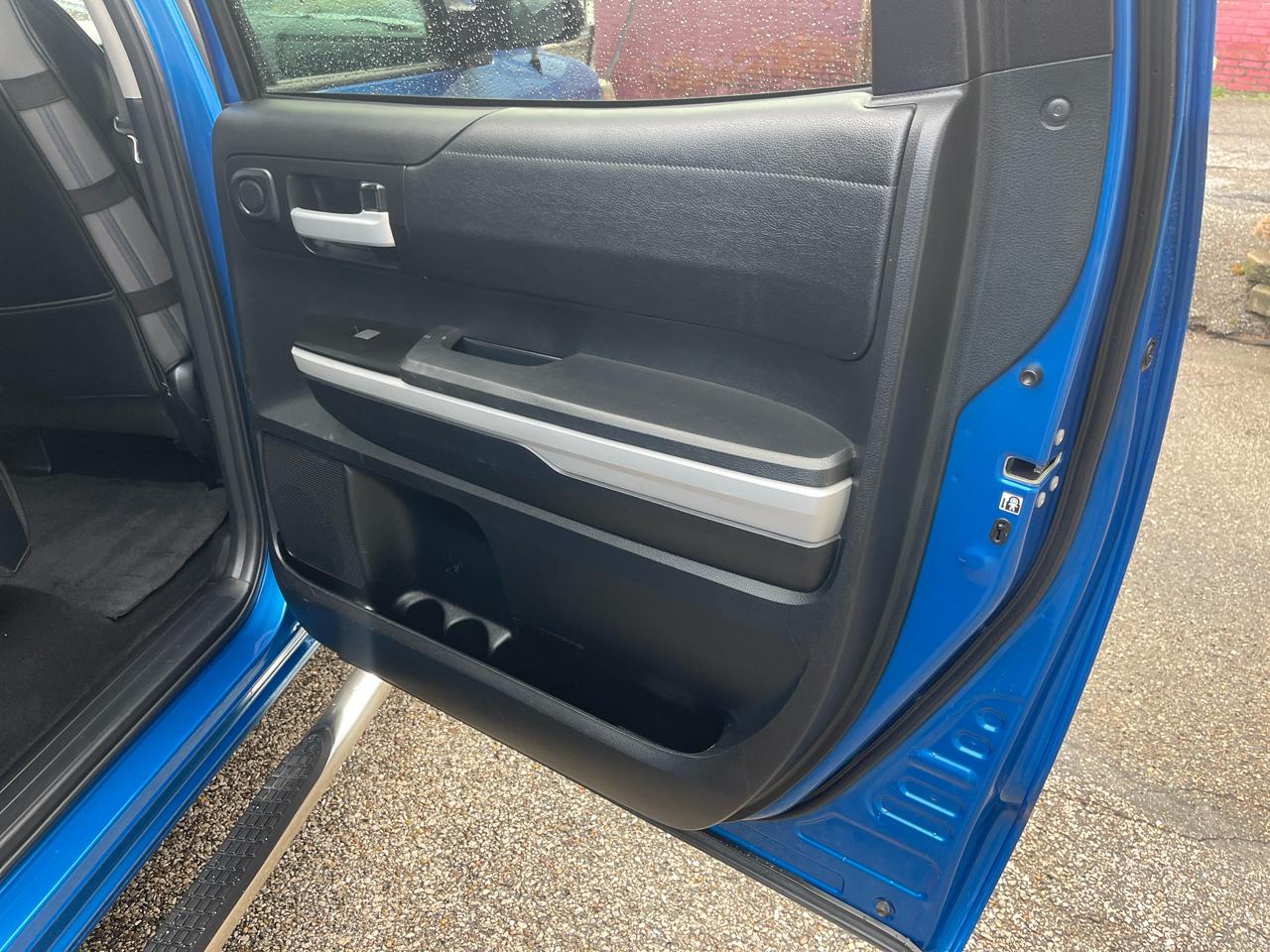 Toyota Tundra 4WD 1794 Edition CrewMax 5.5' Bed 5.7L (Natl) 2018