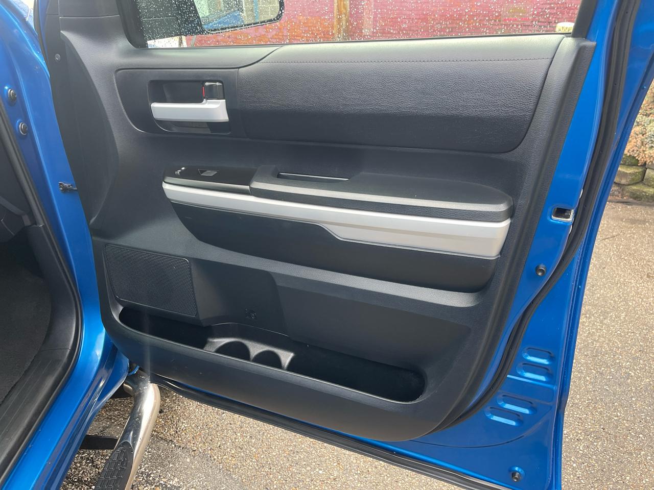 Toyota Tundra 4WD 1794 Edition CrewMax 5.5' Bed 5.7L (Natl) 2018