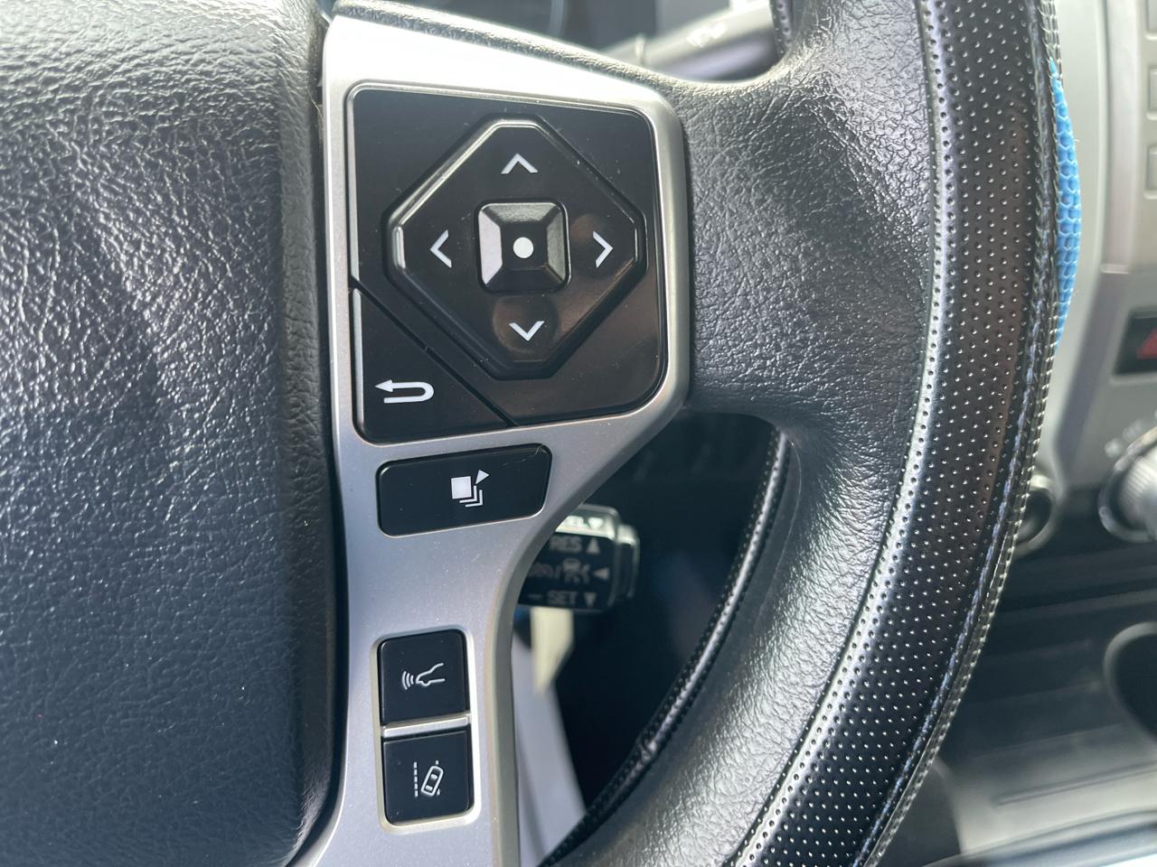 Toyota Tundra 4WD 1794 Edition CrewMax 5.5' Bed 5.7L (Natl) 2018