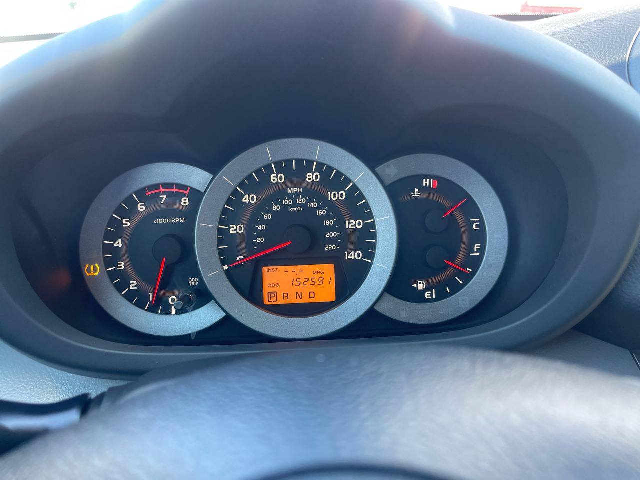 Toyota RAV4 FWD 4dr 4-cyl 4-Spd AT Ltd (Natl) 2011