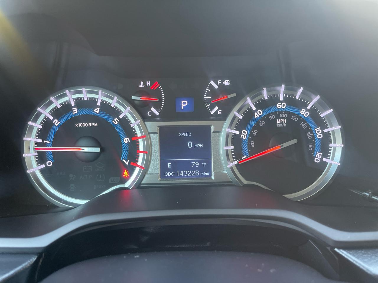 Toyota 4Runner 4WD 4dr V6 Trail Premium (Natl) 2015