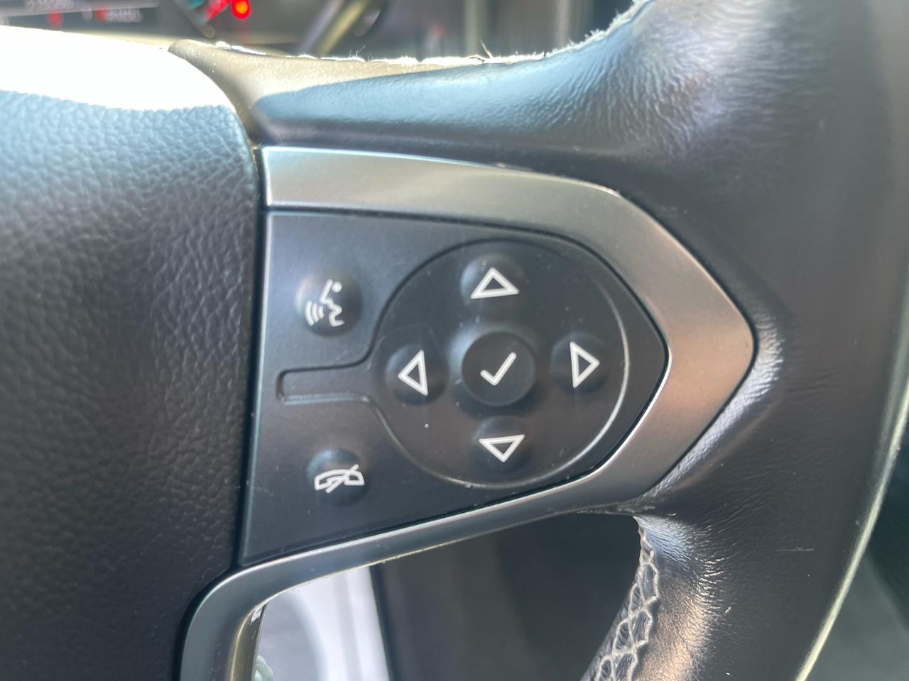 Chevrolet Silverado 1500 4WD Double Cab 143.5" LT w/1LT 2018