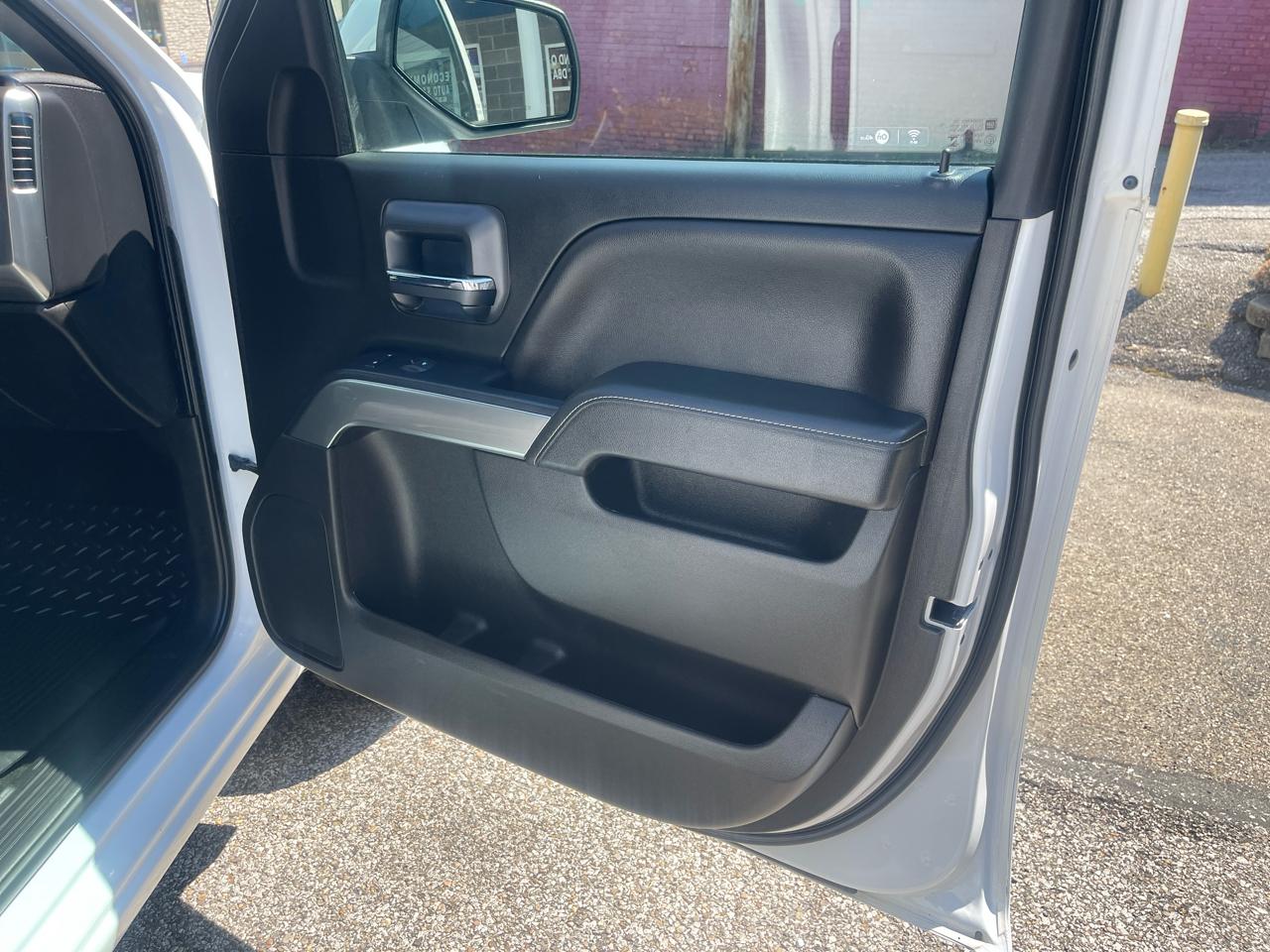 Chevrolet Silverado 1500 4WD Double Cab 143.5" LT w/1LT 2018