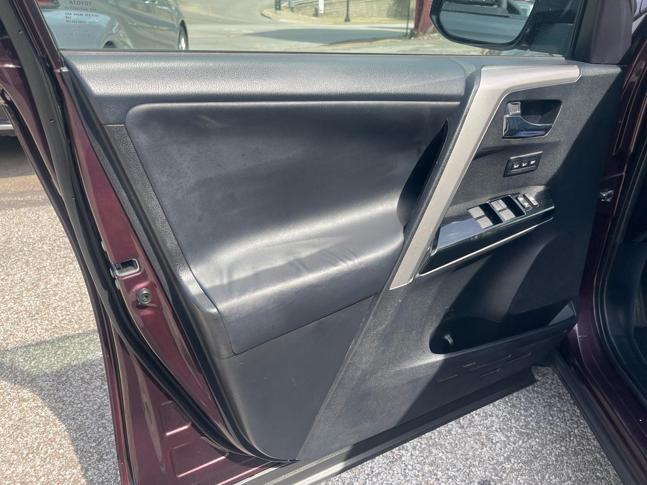 Toyota RAV4 AWD 4dr Limited (Natl) 2016