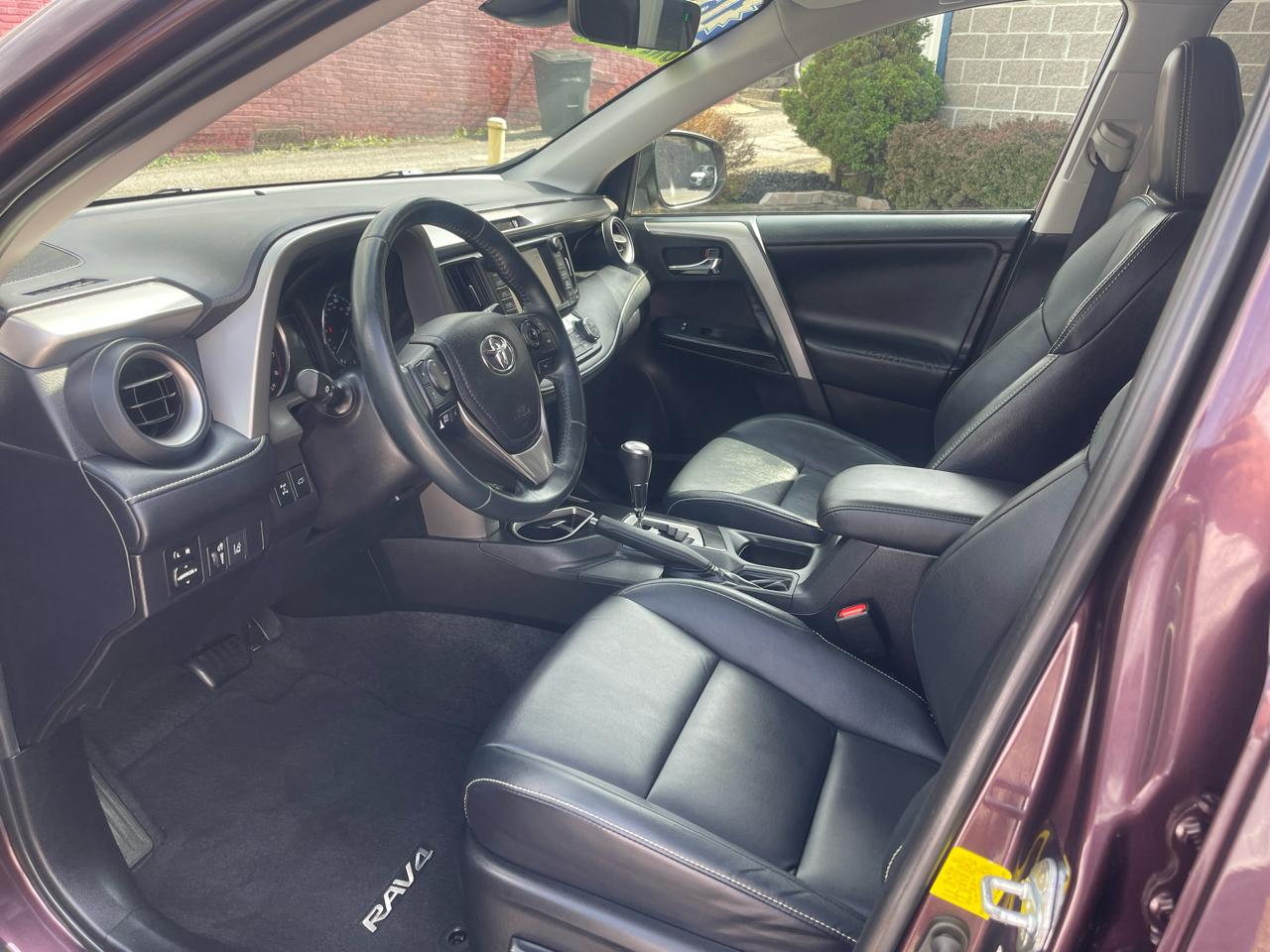 Toyota RAV4 AWD 4dr Limited (Natl) 2016