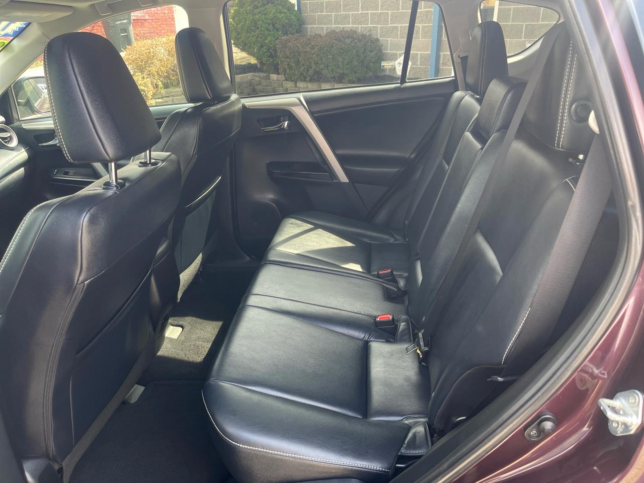 Toyota RAV4 AWD 4dr Limited (Natl) 2016