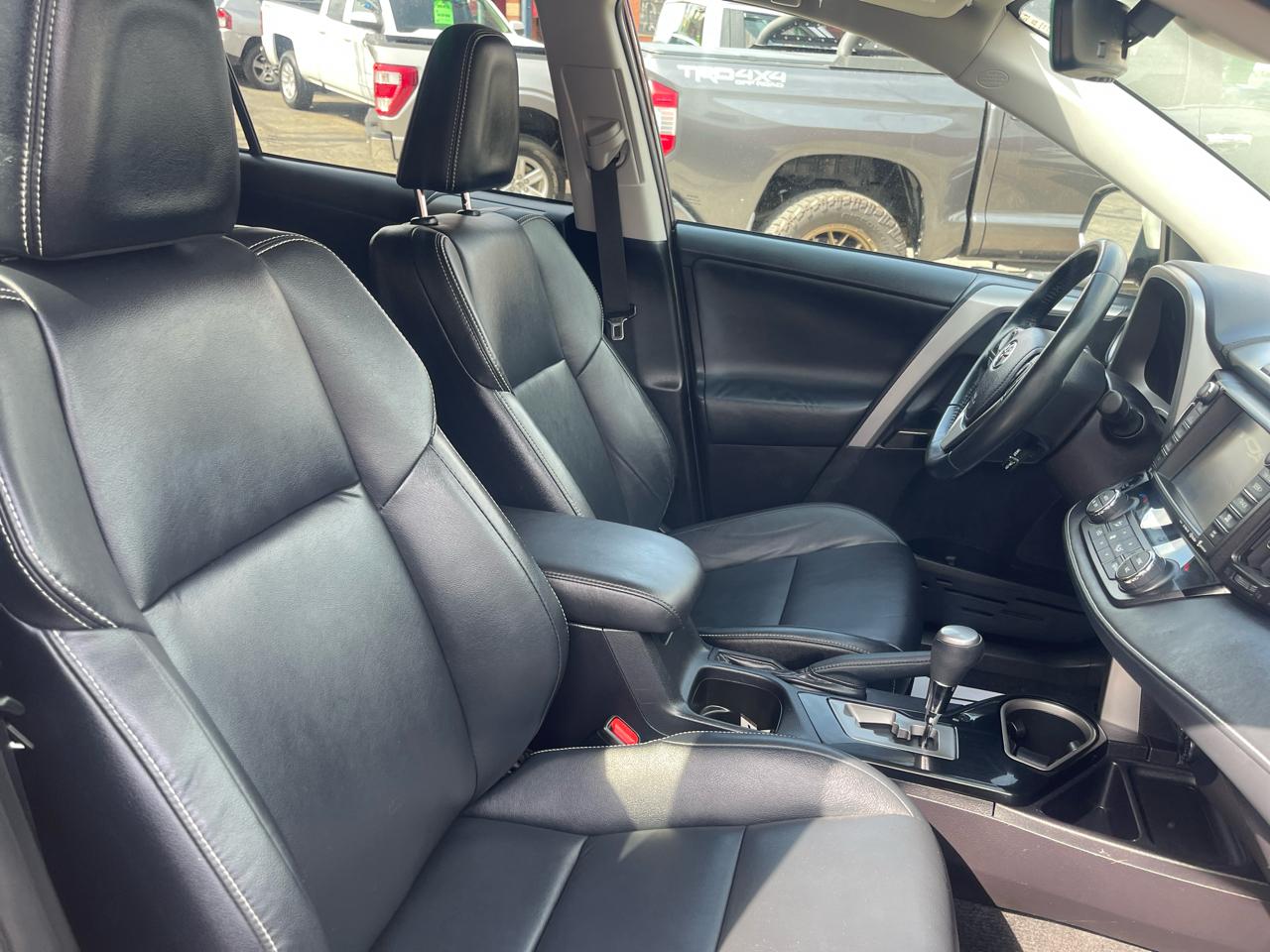 Toyota RAV4 AWD 4dr Limited (Natl) 2016