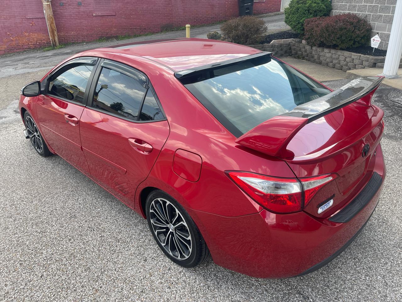 Toyota Corolla 4dr Sdn CVT LE Premium (Natl) 2014