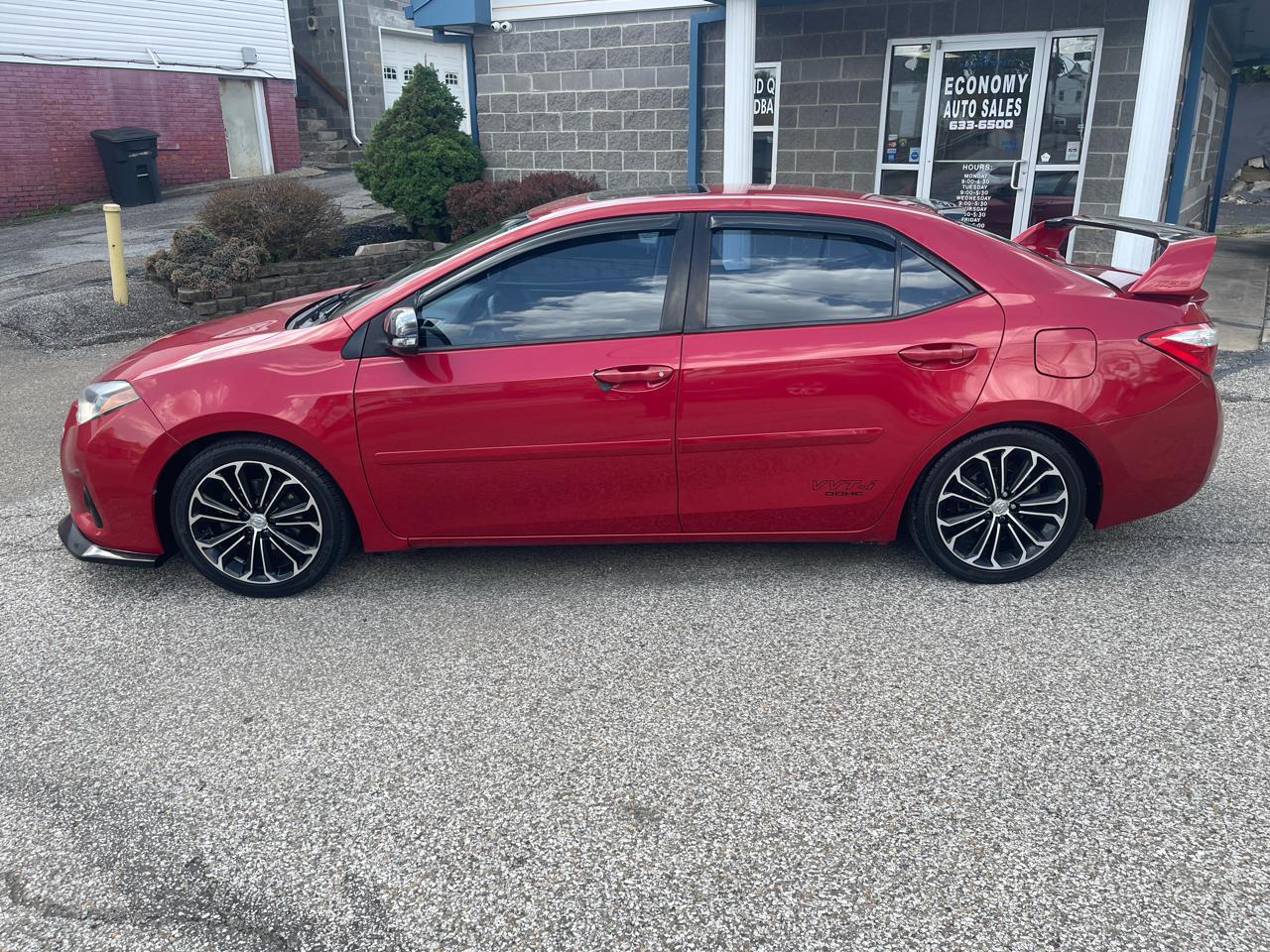 Toyota Corolla 4dr Sdn CVT LE Premium (Natl) 2014