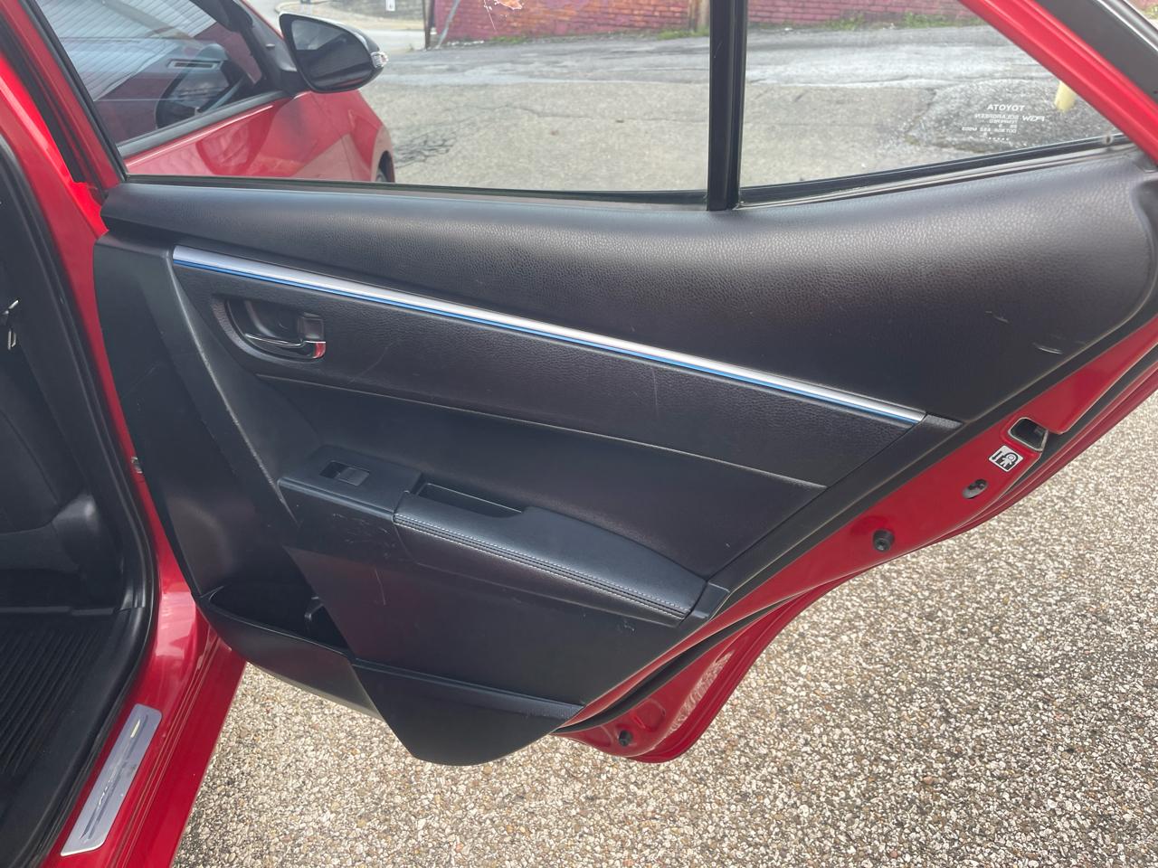 Toyota Corolla 4dr Sdn CVT LE Premium (Natl) 2014