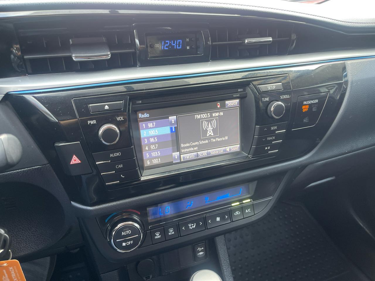 Toyota Corolla 4dr Sdn CVT LE Premium (Natl) 2014