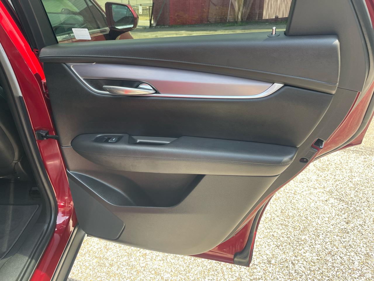 Cadillac XT5 AWD 4dr Luxury 2017