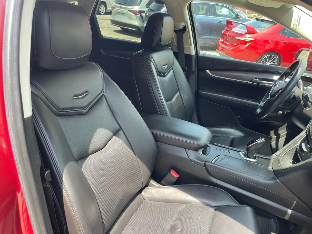 Cadillac XT5 AWD 4dr Luxury 2017