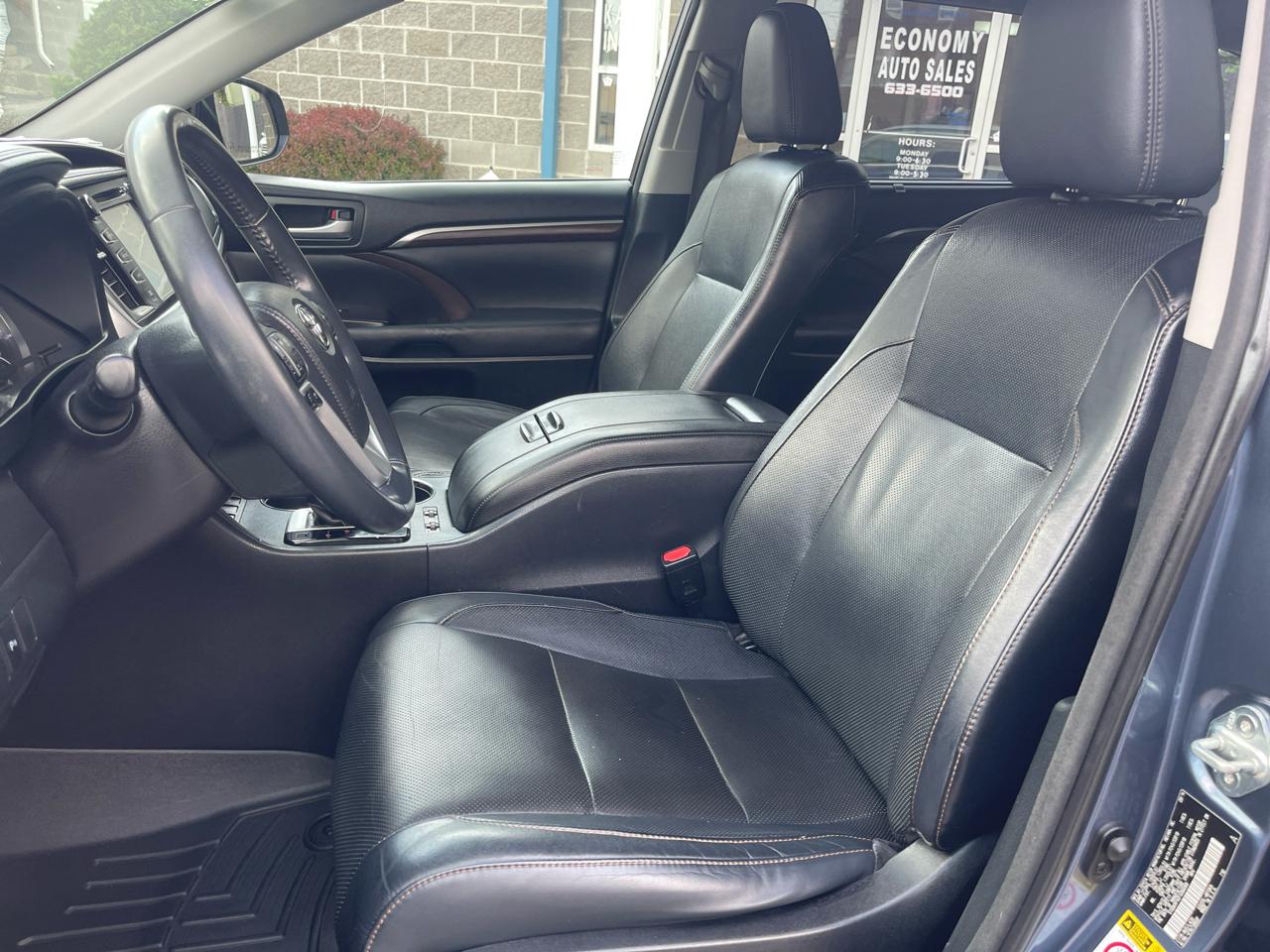 Toyota Highlander AWD 4dr V6 Limited (Natl) 2015