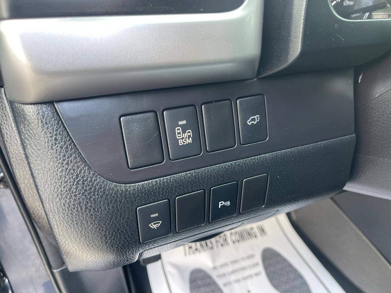 Toyota Highlander AWD 4dr V6 Limited (Natl) 2015