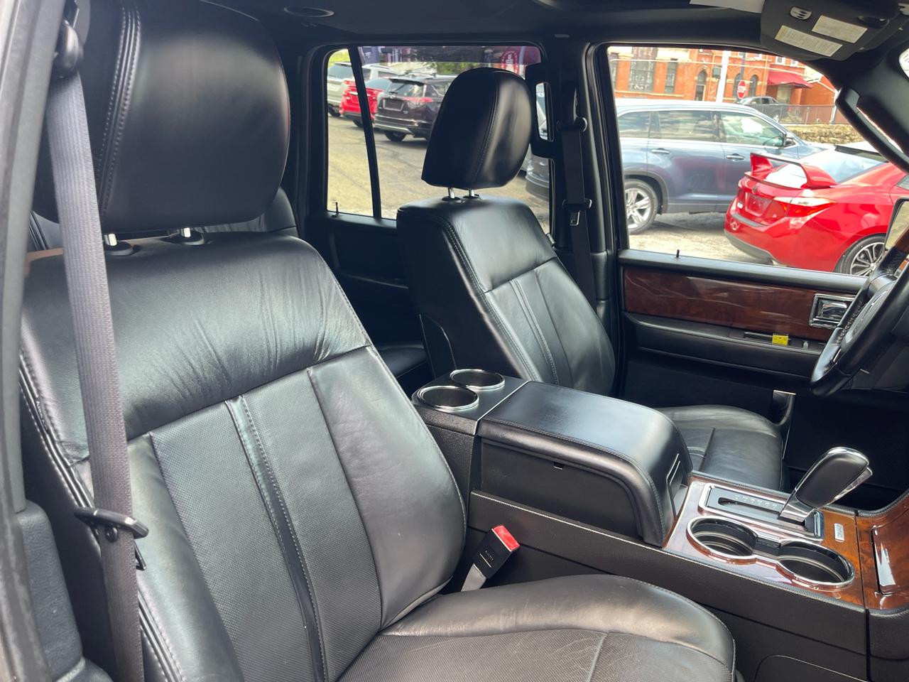 Lincoln Navigator L 4WD 4dr Select 2016